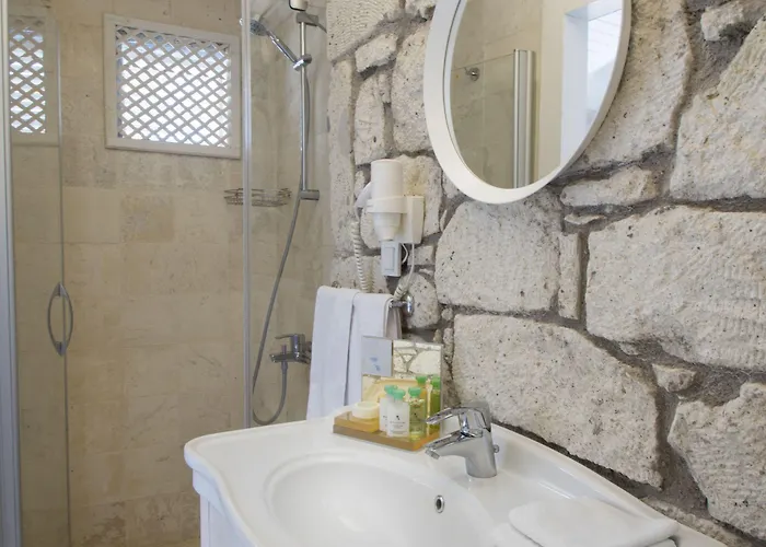 The Six Hotel 5*