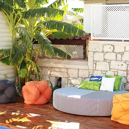 Отель The Six Алачати